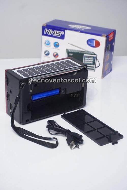 Radio Berlín con Panel solar, Power Bank, Reflector, Bluetooth, USB, SD - Tecnoventas