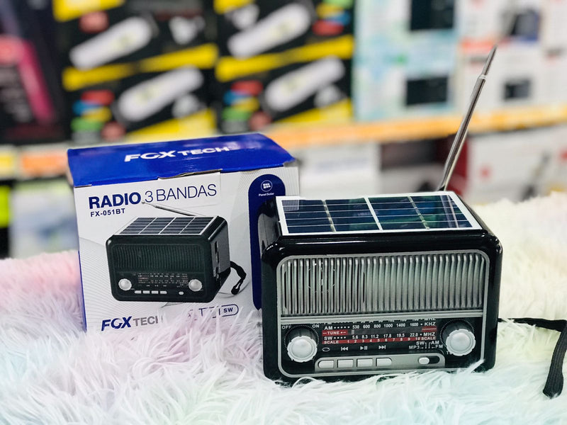 Radio portátil con Panel Solar AM/FM/SW/MP3/BLUETOOTH $89.900 ENVÍO GRATIS - Tecnoventas