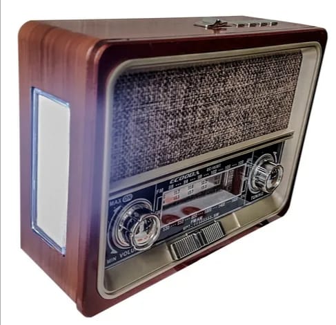 RADIO RECARGABLE AÑOS 50´s AM/FM/MP3/BLUETOOTH CON LINTERNA $99.900 ENVÍO GRATIS PAGO CONTRA ENTREGA - Tecnoventas